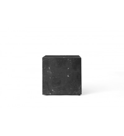 Stolik Plinth sześcienny Audo Copenhagen (dawniej Menu) - czarny marmur