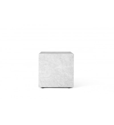 Stolik Plinth sześcienny Audo Copenhagen (dawniej Menu) - biały marmur