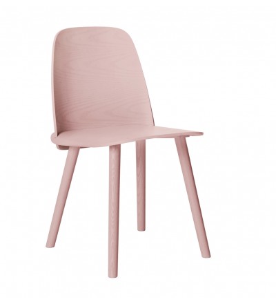 Krzesło drewniane NERD Muuto - różowe