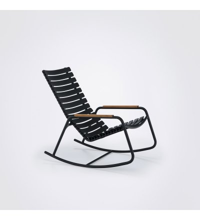 Krzesło bujane CLIPS Rocking Chair HOUE - z bambusowymi podłokietnikami i czarną ramą, różne kolory, na zewnątrz