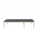 Stół biurowy Linear System Table Muuto - konfiguracja 1, czarny blat z nanolaminatu/ABS, dębowa podstawa